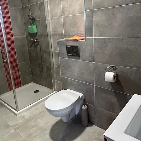 Privatunterkunft Na Fali Dziwnów